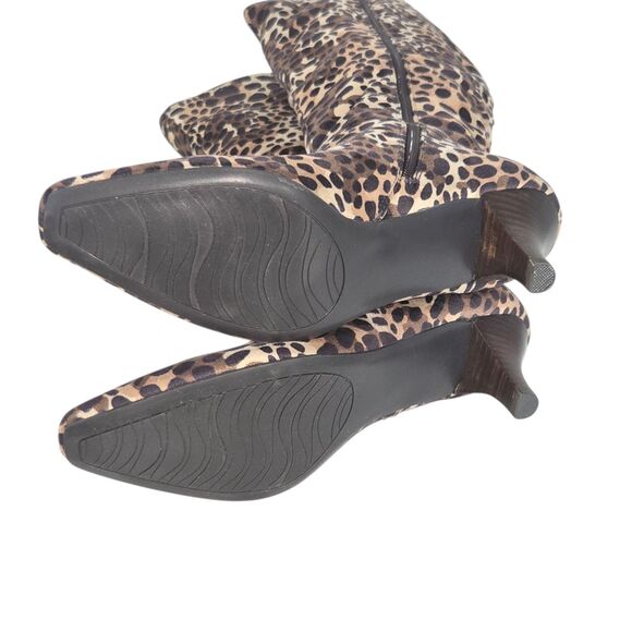 IMPO Stretch Namora Knee High Boots Cheetah Leopard Print Kitten Heel Zipper 10M - Picture 9 of 16